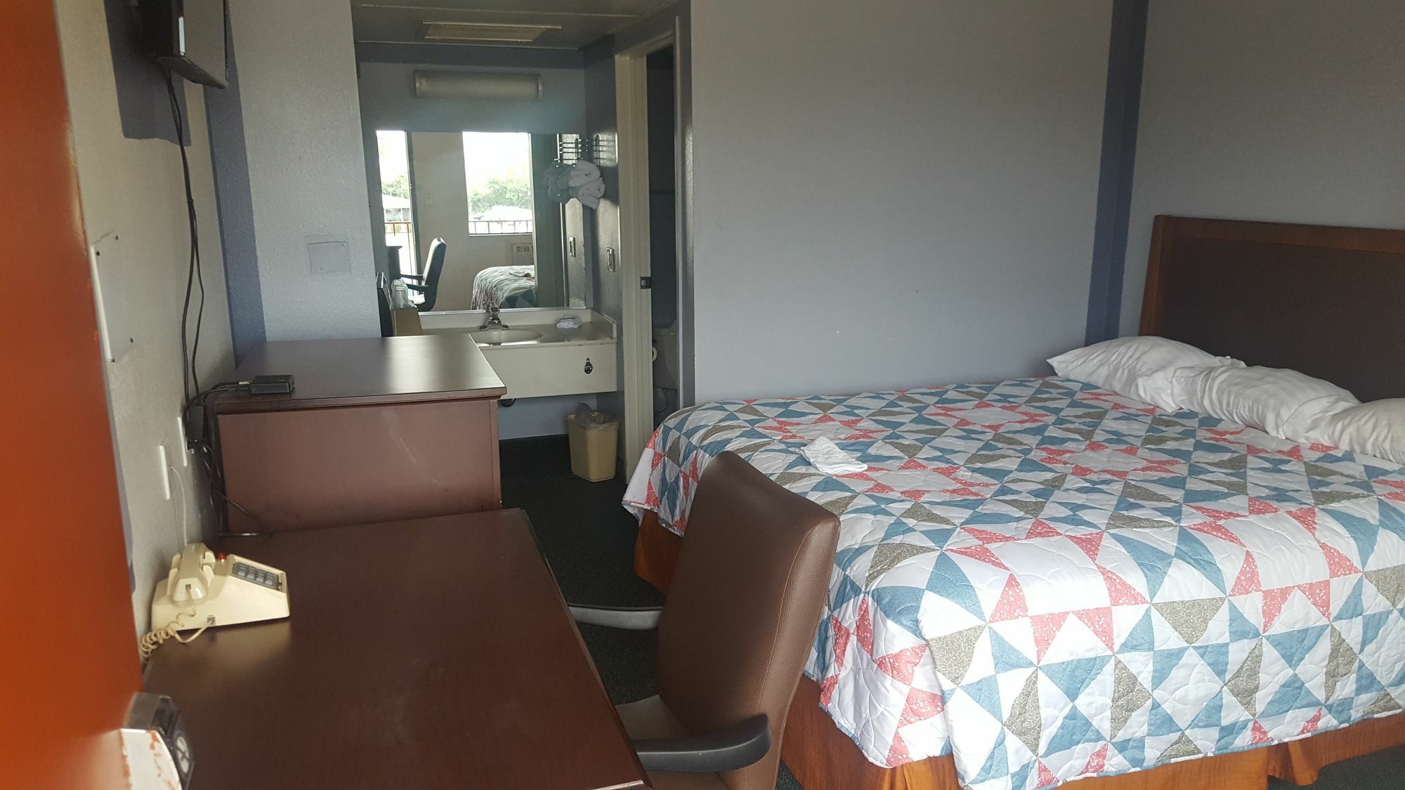 Travel Inn Шаронвілл Екстер'єр фото